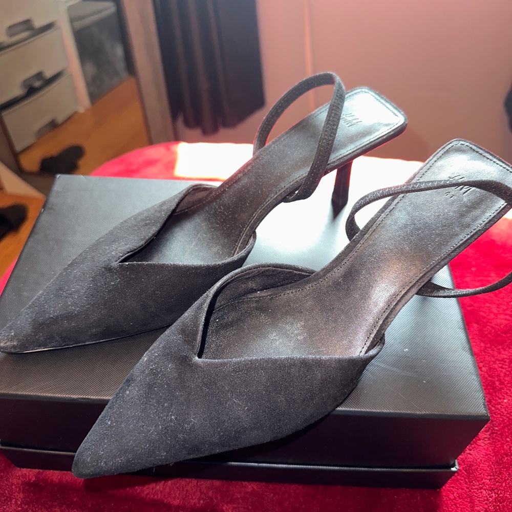 Black short heel